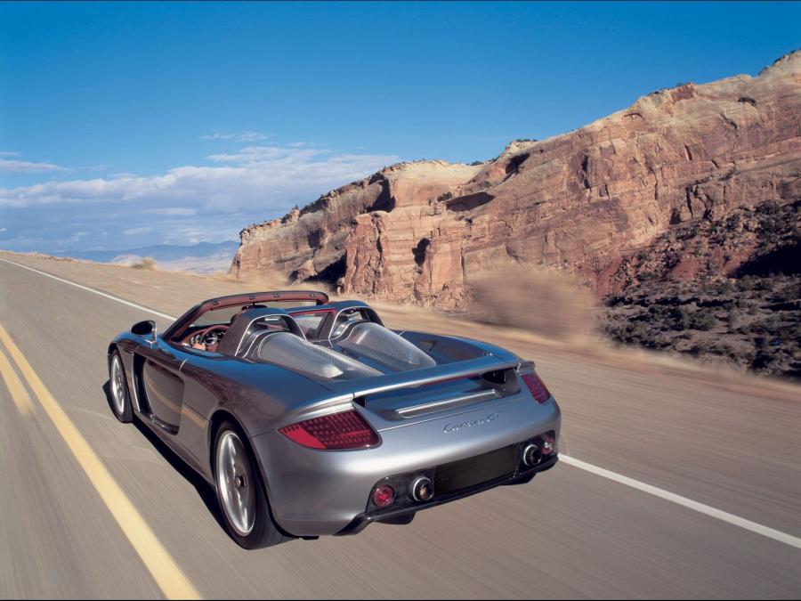  Porsche Carrera GT 2004 года  (фото 40 из 77)